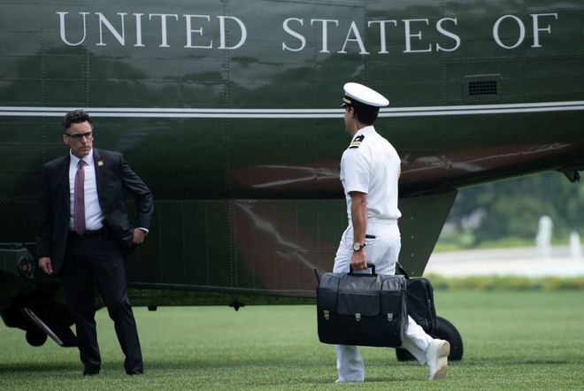 都需要一个总统「同款」手提箱只需6万8PG麻将胡了免费试玩模拟器每个CEO(图2) 都需要一个总统「同款」手提箱只需6万8PG麻将胡了免费试玩模拟器每个CEO(图2)